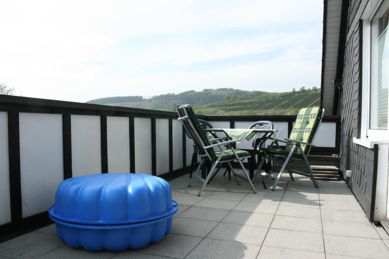 Ferienhaus Zur Ennest Schmallenberg Bagian luar foto